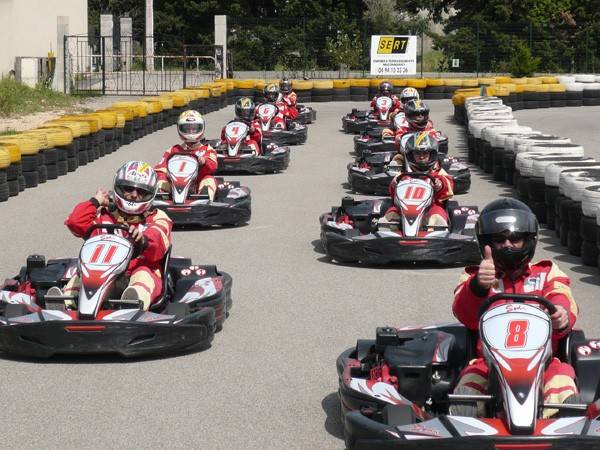 karting six fours