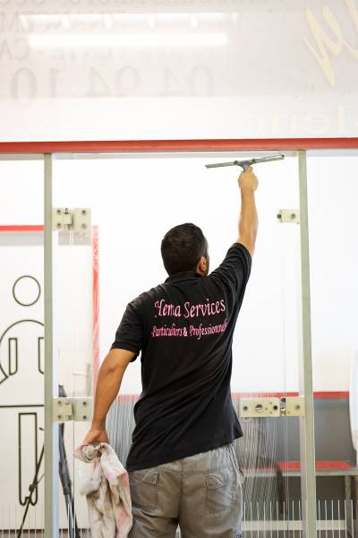 Société de nettoyage vitreries pour particuliers à la Seyne sur mer