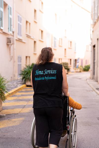 Dame de compagnie pour séniors