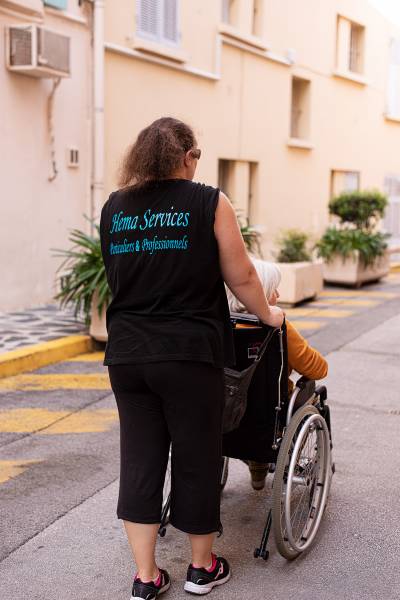 Auxiliaire de vie pour particuliers à La Seyne sur Mer