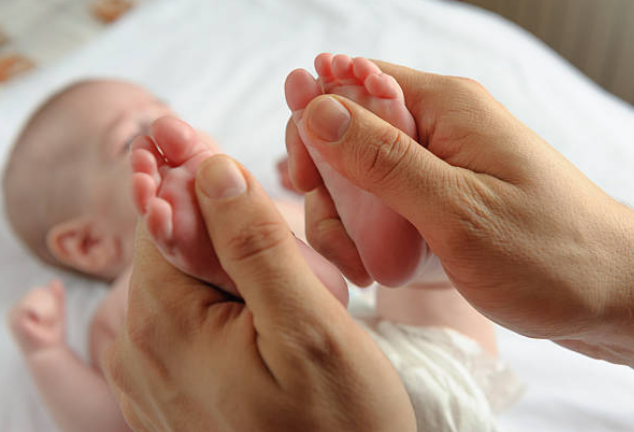 Aide à l’arrivée d’un bébé à votre domicile : un service sur mesure pour l’arrivée d’un bébé près de Sanary sur mer à Six fours les plages